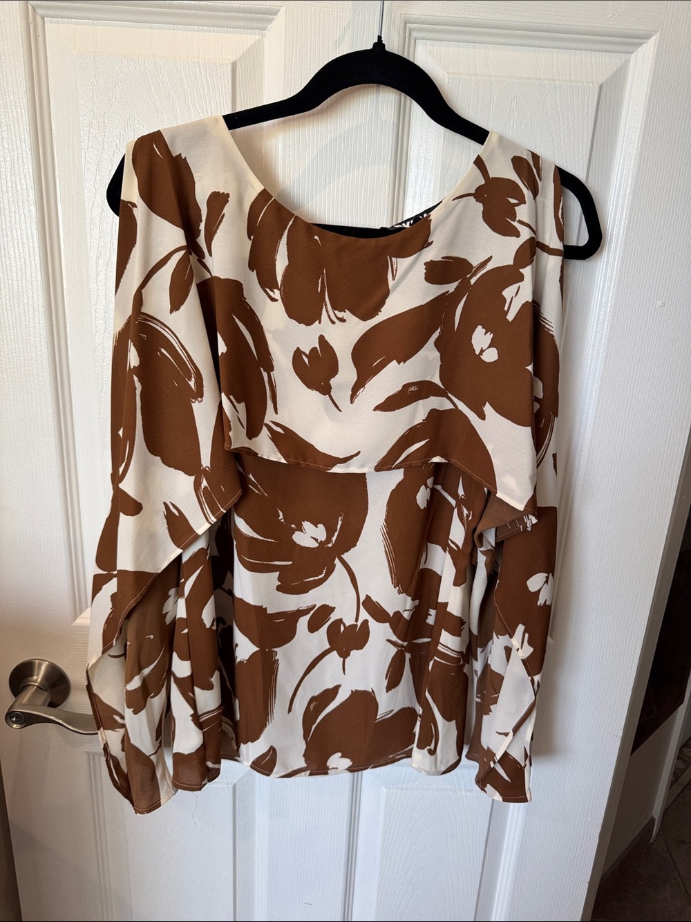 DKNY Women’s Brown and Cream Floral Cold shoulder Ruffle Blouse.